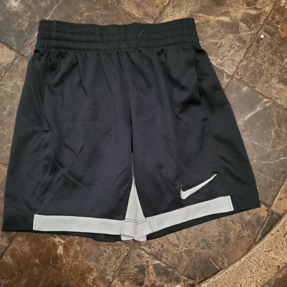 US Polo Assn. Black Grey Dri Fit Shorts M 5-6